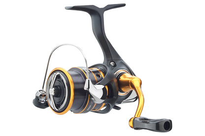 DAIWA 24 Iprimi LT Spinnrolle UL Rolle