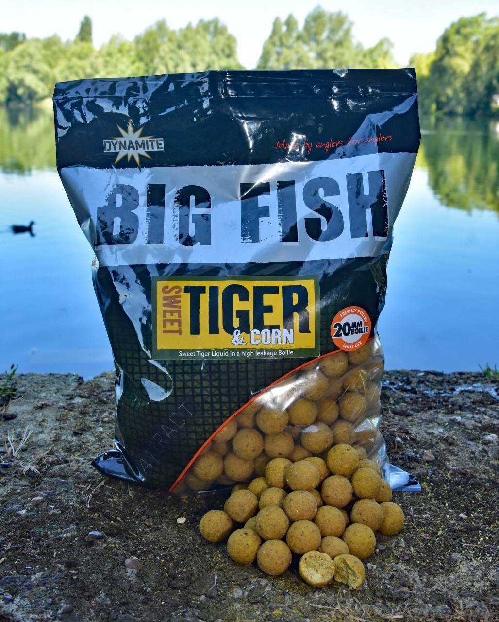 Dynamite Baits Big Fish Sweet Tiger & Corn Boilies Liquid Pop-Ups